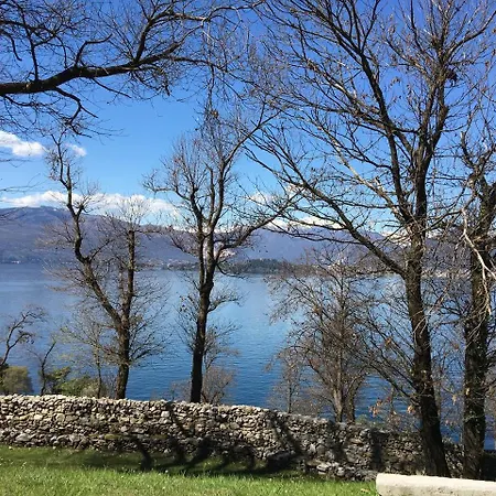 Pozzetto Hotell Laveno-Mombello