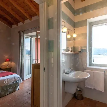 Pozzetto Hotell 3*