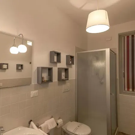 Hotell Pozzetto Laveno-Mombello